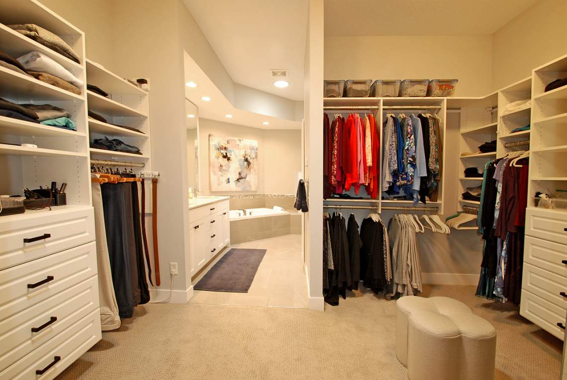 Master-Closet-Dressing-room